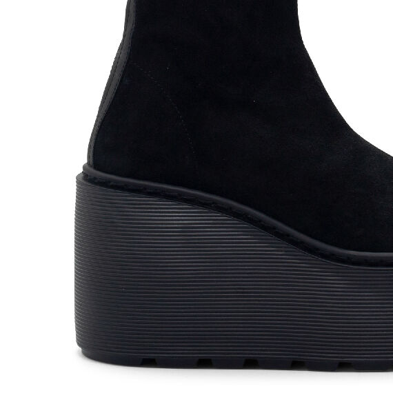 F20 Zeppa Stripy-Tronchetto zip  in crosta elasticizzata nera