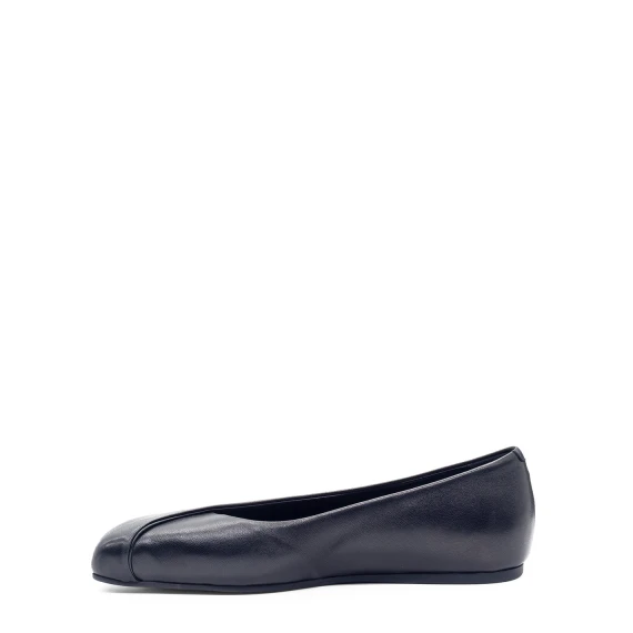 G34 Square – Black pleated ballerina  